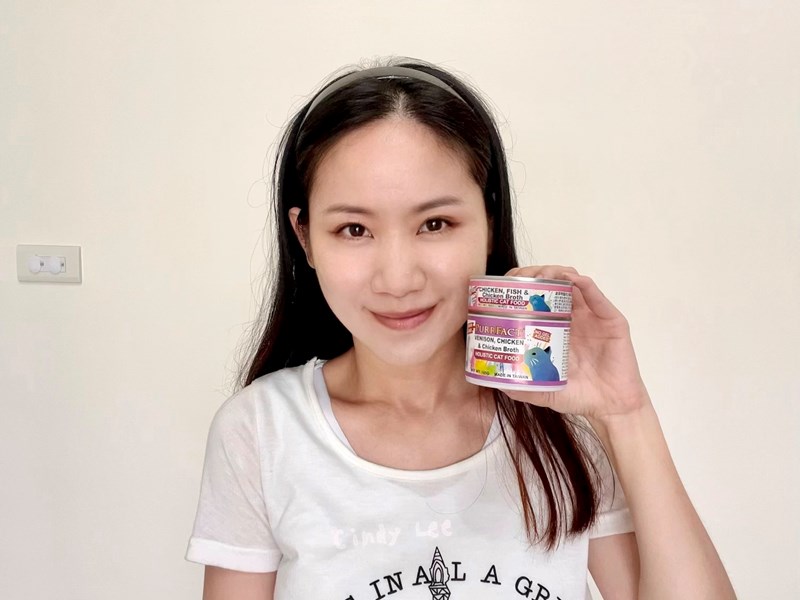 女人知己試用大隊,口碑行銷,部落客行銷,PURRFACT 波菲特貓用主食罐,主食罐,PURRFACT波菲特,貓主食罐,貓罐,PURRFACT波菲特貓用主食罐,魚肉蔓越莓主食罐,鮮嫩雞主食罐,鹿肉雞肉主食罐,牛肉鵪鶉貓主食罐,干貝蠶蛹配方,鱷魚肉白木耳配方,雞肉魚肉配方,安心鶉配方,評價,體驗,適口性佳,心得,成貓適用,高齡貓適用,質地是慕絲狀